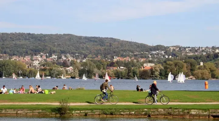 Billet d’avion pas cher pour Zurich, tour en vélo autour du lac Billet d’avion pas cher pour Zurich, tour en vélo autour du lac