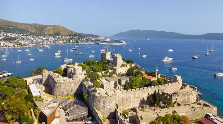 Le château de Saint Pierre Billet d’avion pour Bodrum, visite du château de Saint Pierre