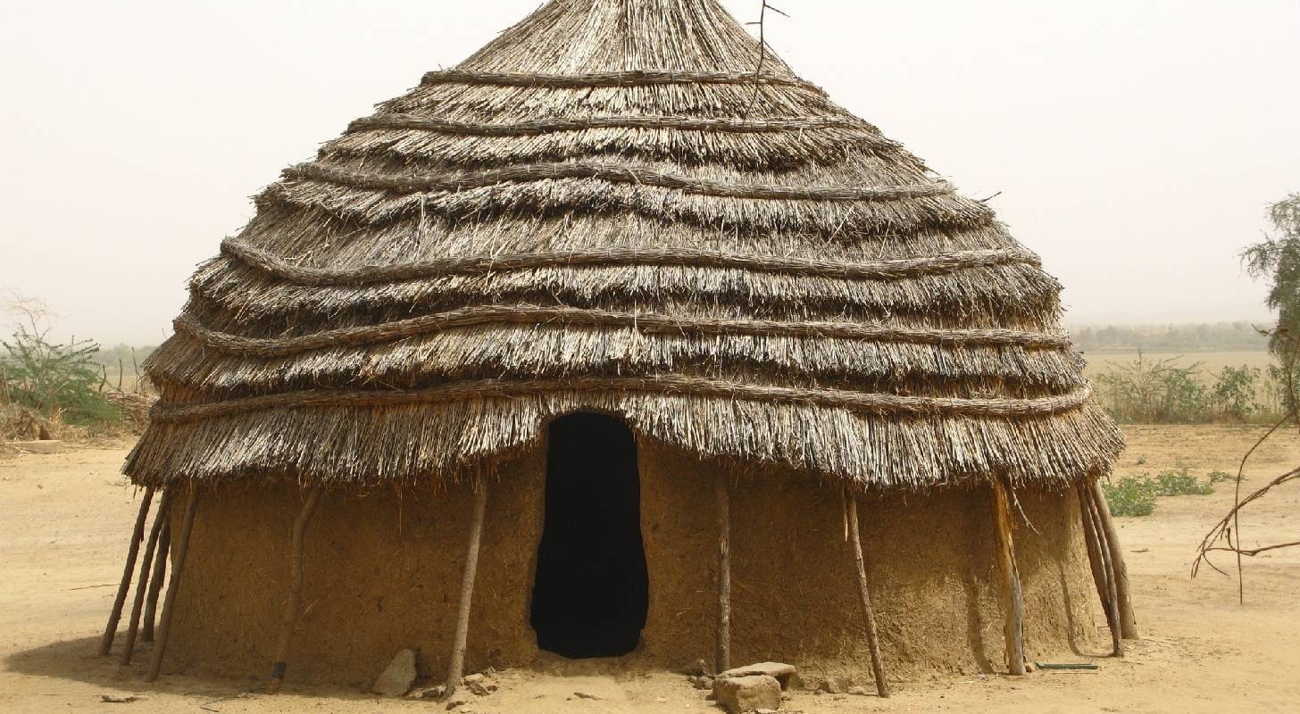 Vol pas cher pour le Niger, découverte d'une maison traditionnelle