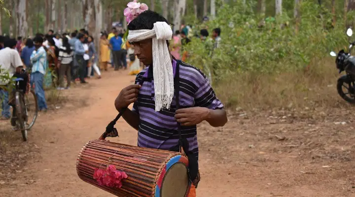 Musicien rwandais Voyage au Rwanda, rencontre avec un musicien local