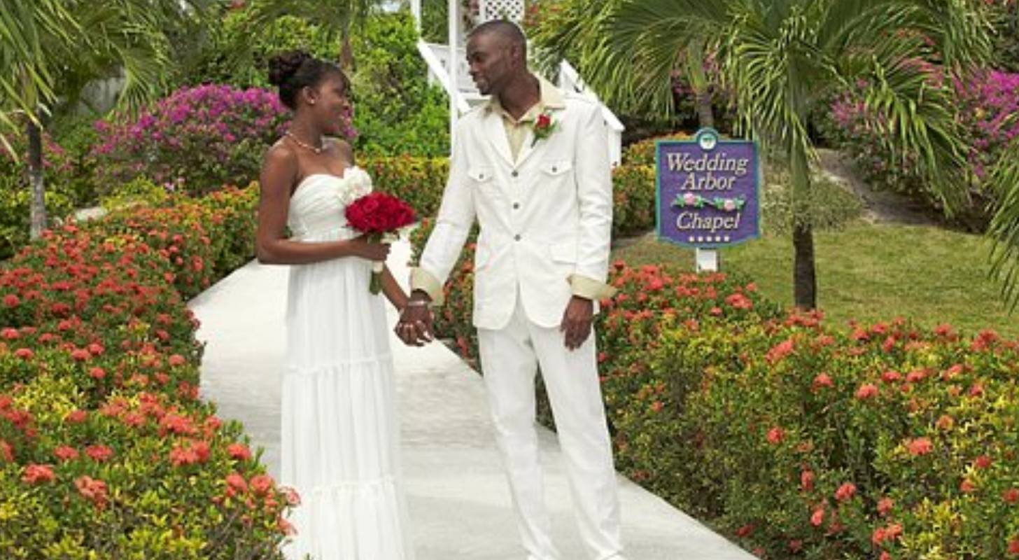 Réserver un vol direct pour Antigua