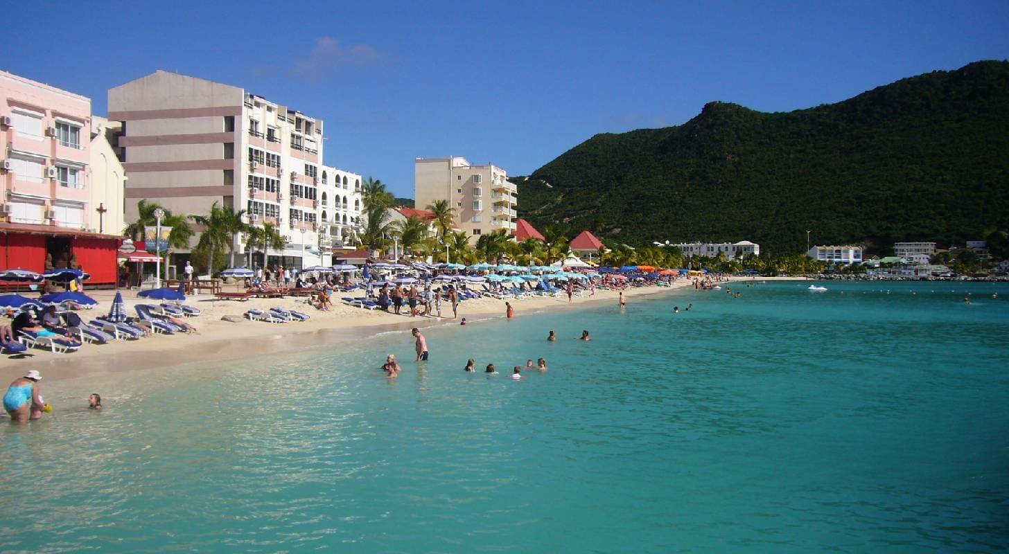 Trouvez un vol pas cher pour St Martin et profitez des plage paradisiaques de l'île