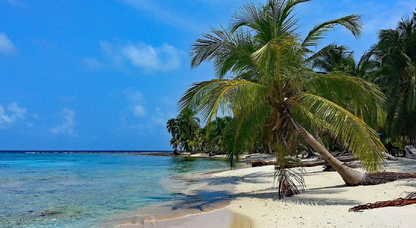 Voyage à Panama, détente sur la plage de l'Isla Diablo