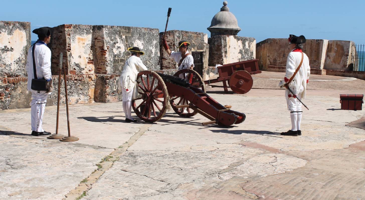 Vol pas cher pour Porto Rico, visite de la cour du fort San Juan 