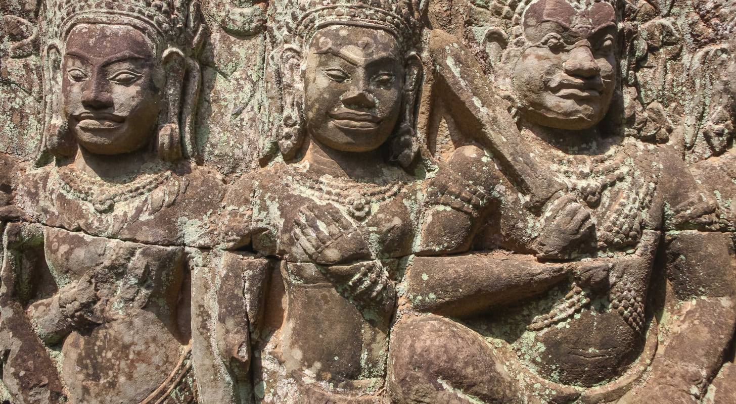 Billet d’avion pour le Cambodge, exploration des statues khmères