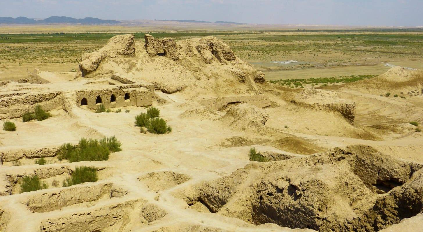 Faites un road trip dans le désert d'Ouzbékistan et découvrez les fortifications d'Ayaz-Kala