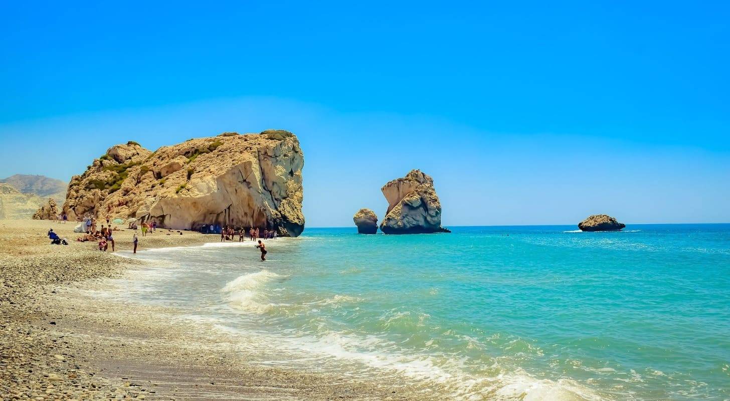 Billet d’avion pour Chypre, admirez le Rocher d’Aphrodite