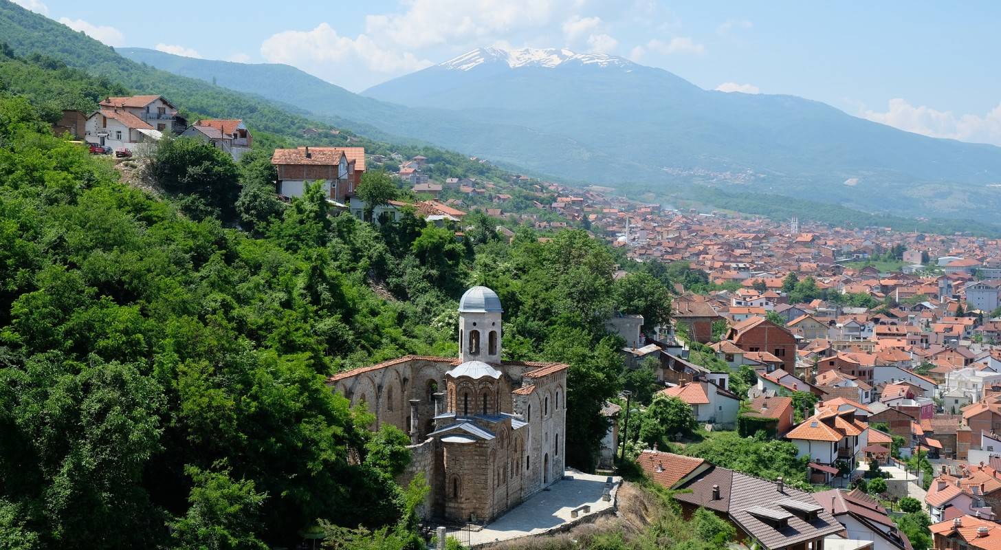 Réservez un billet d'avion pour le Kosovo et visitez la ville historique de Prizren