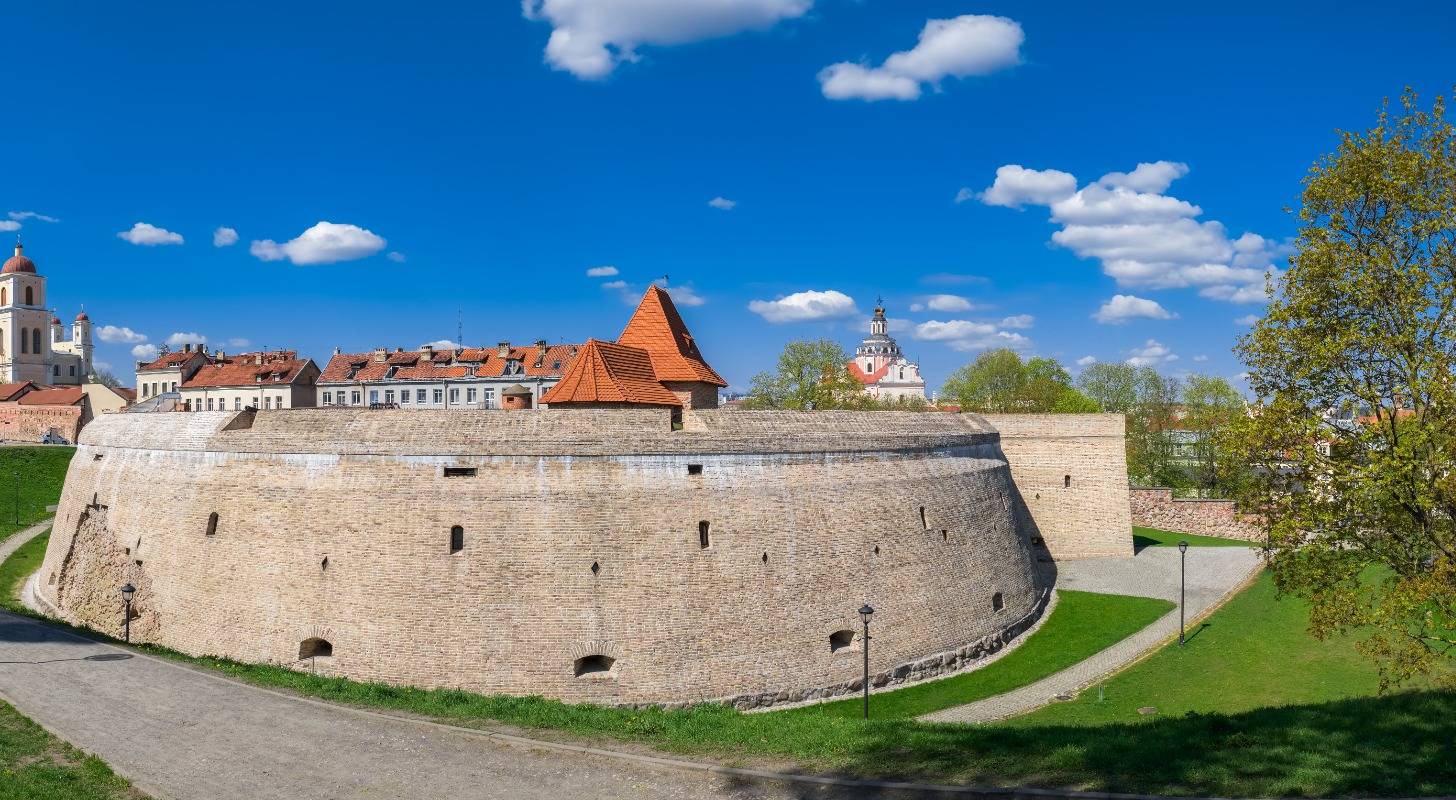 Vol pas cher pour la Lituanie, explorez le bastion de la vieille ville de Vilnius