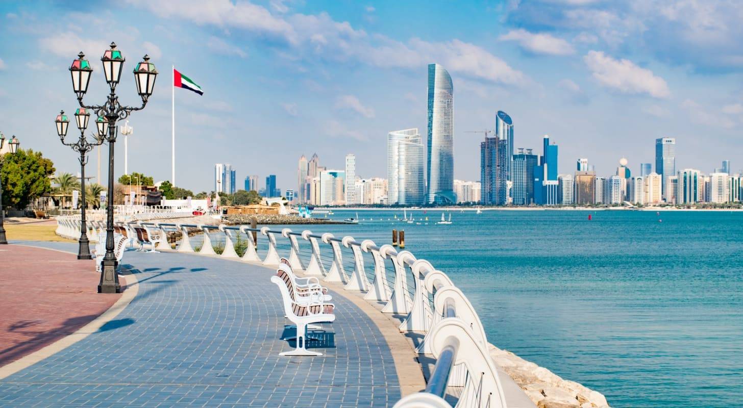 Voyage à Abu Dhabi, balade sur le front de mer de la capitale émiratie