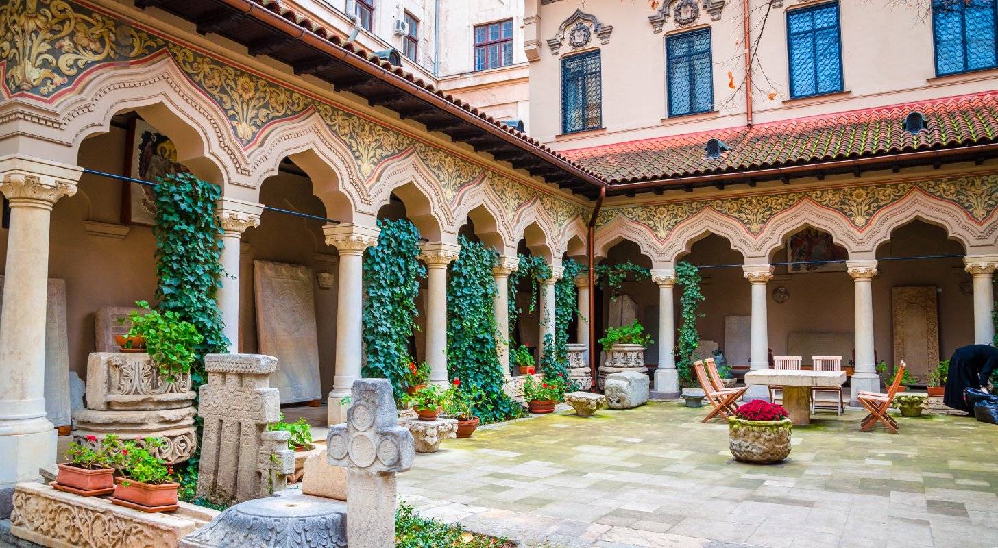 Billet d’avion pour la Roumanie, visitez le monastère Stavropoleos à Bucarest