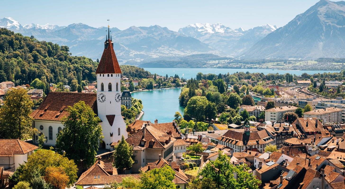 Billet d’avion pas cher pour la Suisse, balade à Thoune