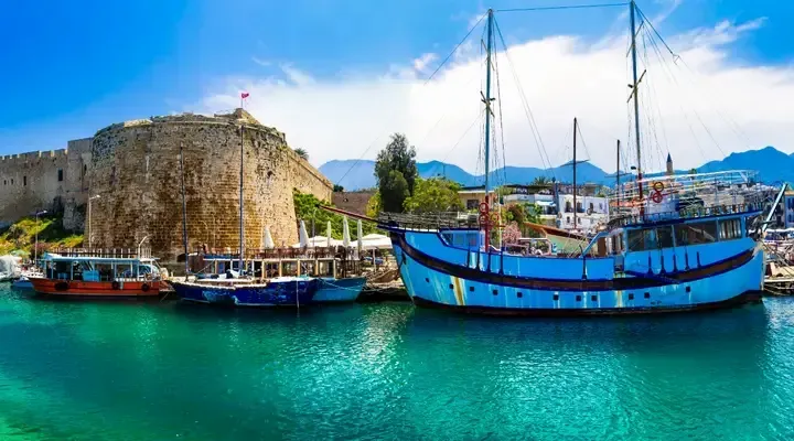 La Forteresse de Kyrenia en Turquie Partez en vacances en Turquie et visitez la Forteresse de Kyrenia