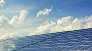 L’aéroport Nantes‑Atlantique électrifie ses opérations au sol pour accélérer sa décarbonation