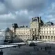 Photo de la pyramide du Louvre à Paris