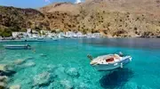 village pecheurs typique en crete