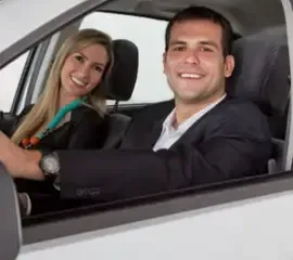 Location de voitures à Cayenne avec Jumbo Car 